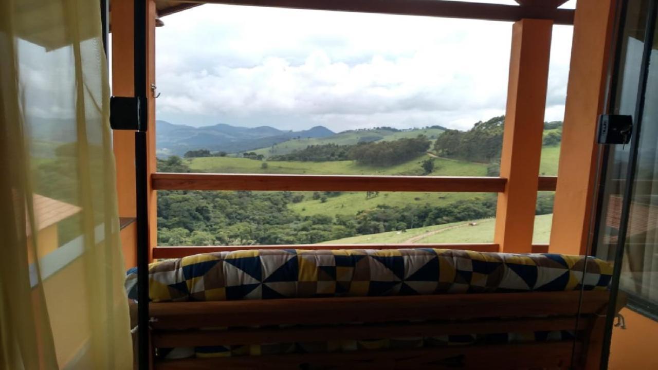 Chales Terras Altas Goncalves Exterior photo
