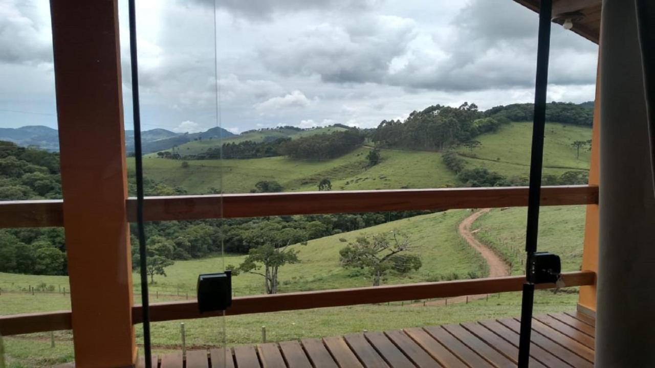 Chales Terras Altas Goncalves Exterior photo