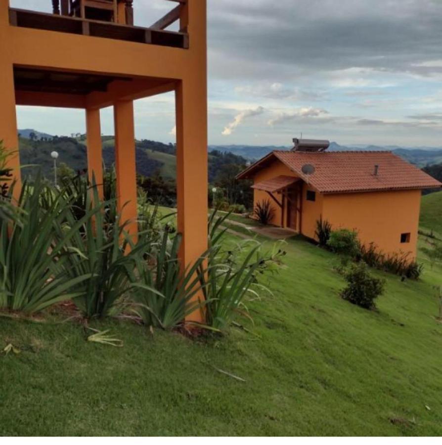 Chales Terras Altas Goncalves Exterior photo